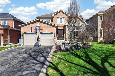 Photo 1 at 260 Willis Drive, Aurora Highlands, Aurora