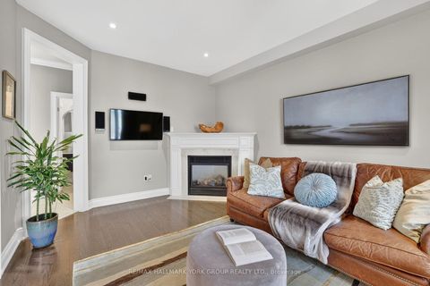 Photo 13 at 260 Willis Drive, Aurora Highlands, Aurora