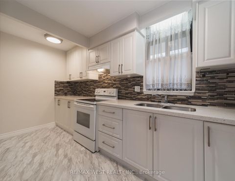 Photo 1 at 1-202 - 50 Old Kingston Road, West Hill, Toronto