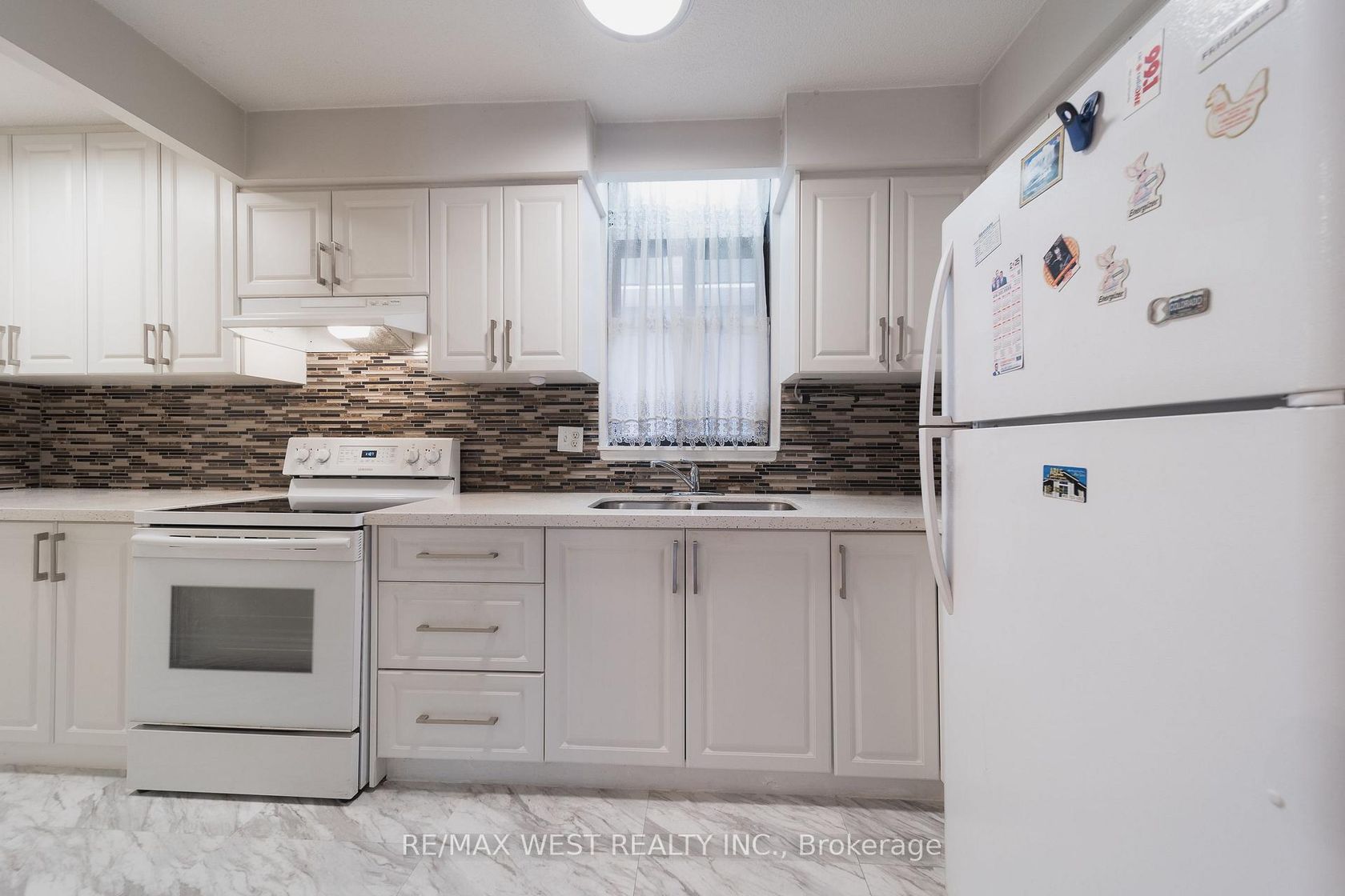 1-202 - 50 Old Kingston Road, West Hill, Toronto 