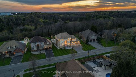 Photo 4 at 170 Athabasca Drive, Rural Vaughan, Vaughan