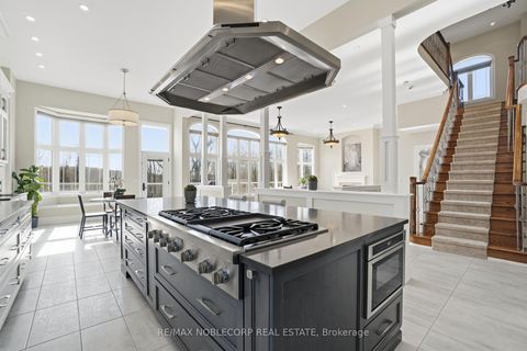 Photo 9 at 170 Athabasca Drive, Rural Vaughan, Vaughan