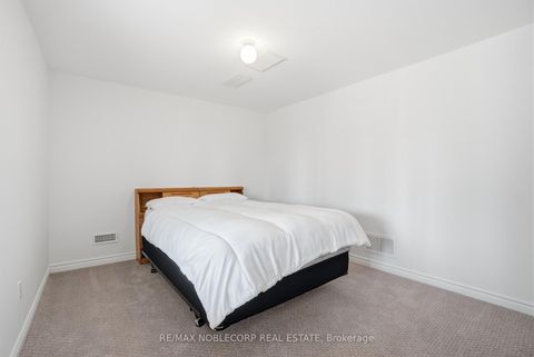 Photo 35 at 170 Athabasca Drive, Rural Vaughan, Vaughan