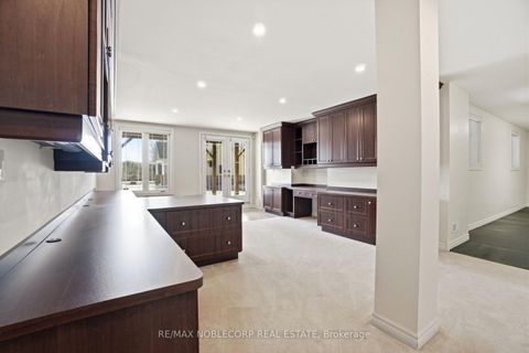 Photo 36 at 170 Athabasca Drive, Rural Vaughan, Vaughan