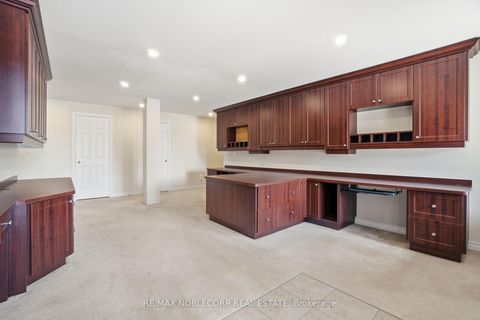 Photo 37 at 170 Athabasca Drive, Rural Vaughan, Vaughan