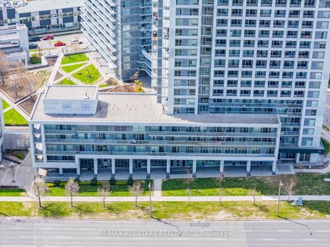 Photo 1 at 407 - 2015 Sheppard Avenue E, Henry Farm, Toronto