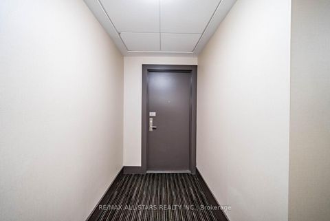Photo 2 at 407 - 2015 Sheppard Avenue E, Henry Farm, Toronto