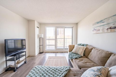 Photo 8 at 407 - 2015 Sheppard Avenue E, Henry Farm, Toronto