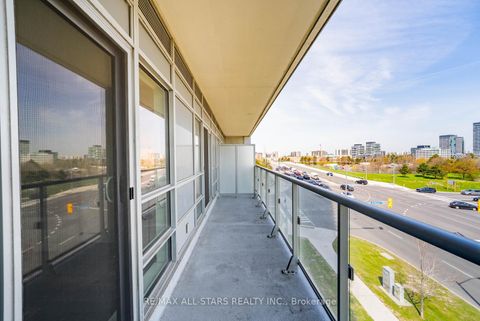 Photo 11 at 407 - 2015 Sheppard Avenue E, Henry Farm, Toronto