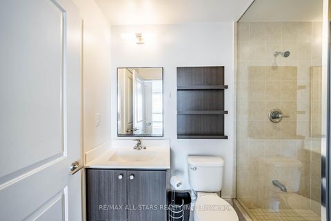 Photo 15 at 407 - 2015 Sheppard Avenue E, Henry Farm, Toronto