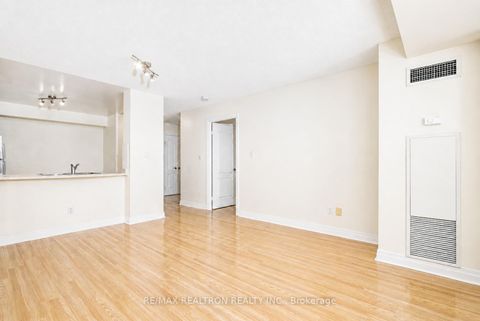 Photo 3 at 803 - 188 Doris Avenue, Willowdale East, Toronto