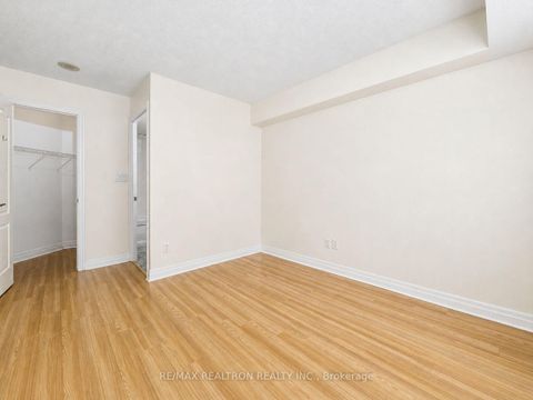 Photo 15 at 803 - 188 Doris Avenue, Willowdale East, Toronto