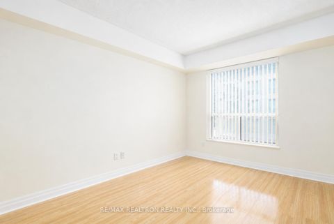 Photo 16 at 803 - 188 Doris Avenue, Willowdale East, Toronto