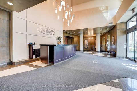 Photo 28 at 803 - 188 Doris Avenue, Willowdale East, Toronto