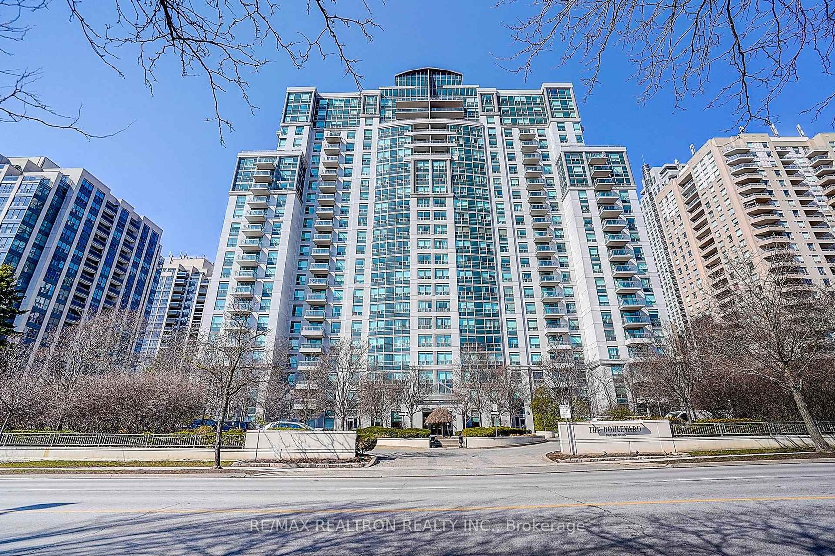 803 - 188 Doris Avenue, Willowdale East, Toronto photo number 2