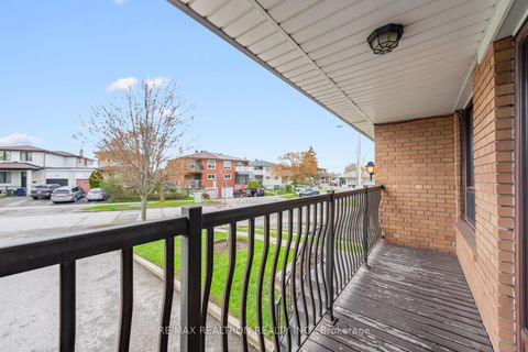 Photo 20 at 34 Tillplain Road, Bathurst Manor, Toronto