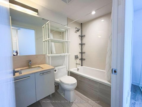 Photo 9 at 1002 - 28 Wellesley Street E, Yonge Corridor, Toronto