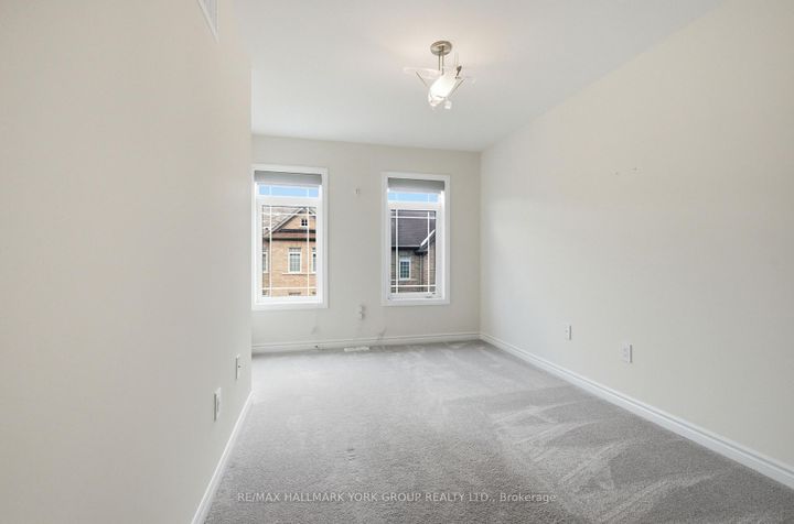 Photo 30 at 104 Gordon Circle, College Manor, Newmarket