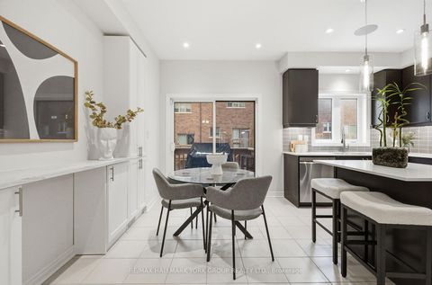 Photo 15 at 104 Gordon Circle, College Manor, Newmarket