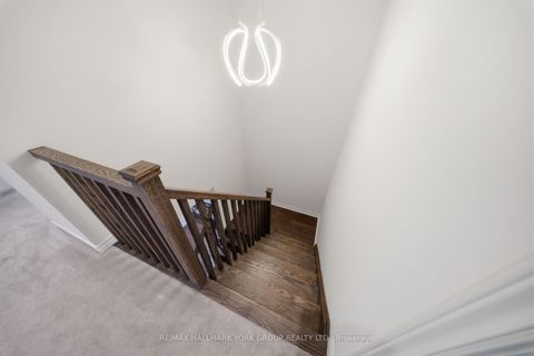 Photo 21 at 104 Gordon Circle, College Manor, Newmarket