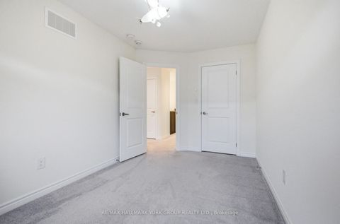 Photo 29 at 104 Gordon Circle, College Manor, Newmarket