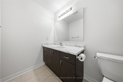 Photo 32 at 104 Gordon Circle, College Manor, Newmarket