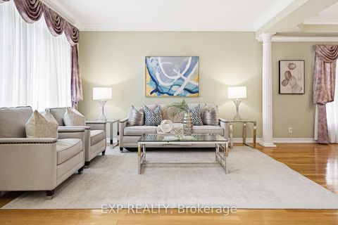 Photo 5 at 126 Carmela Avenue, Oak Ridges, Richmond Hill