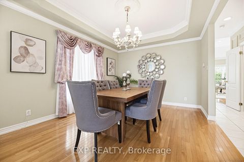 Photo 8 at 126 Carmela Avenue, Oak Ridges, Richmond Hill