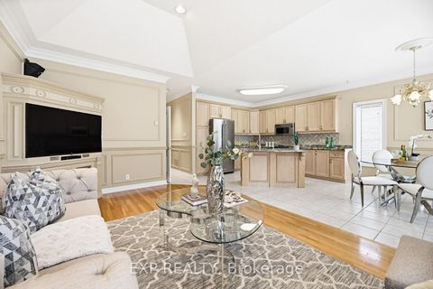 Photo 19 at 126 Carmela Avenue, Oak Ridges, Richmond Hill