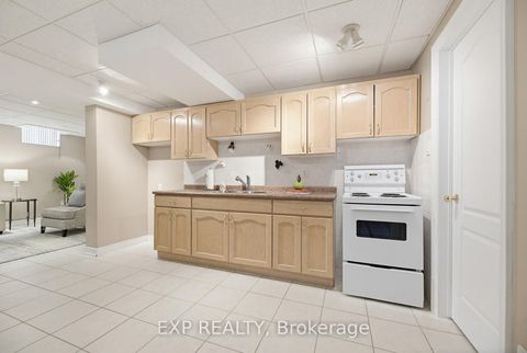 Photo 37 at 126 Carmela Avenue, Oak Ridges, Richmond Hill