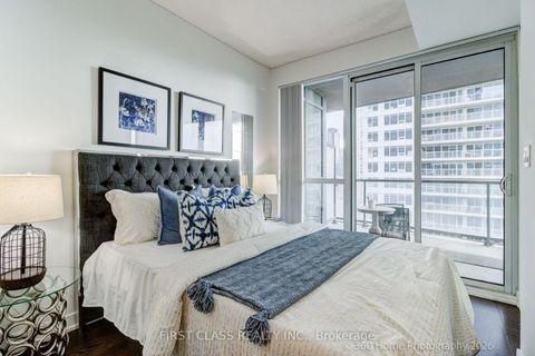 Photo 13 at 1610 - 20 Bruyeres Mews, Waterfront Communities C1, Toronto