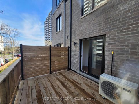 Photo 20 at 11 Calamint Lane, L'Amoreaux, Toronto