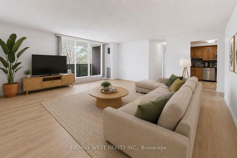 Photo 6 at 401 - 1275 Markham Road, Woburn, Toronto