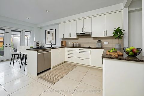 Photo 8 at 82 Woodbine Avenue, The Beaches, Toronto