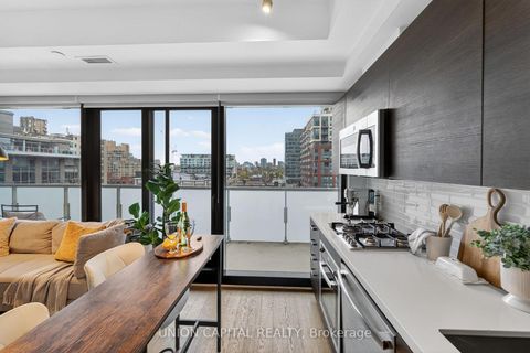 Photo 2 at 1004 - 11 Charlotte Street, Waterfront Communities C1, Toronto