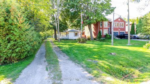 Photo 2 at 673 Roberts Road, Alcona, Innisfil