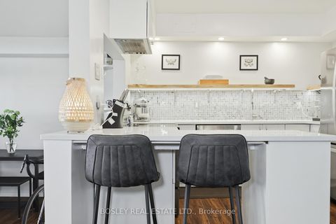 Photo 2 at 1403 - 1360 York Mills Road, Donalda, Toronto