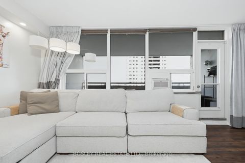 Photo 8 at 1403 - 1360 York Mills Road, Donalda, Toronto
