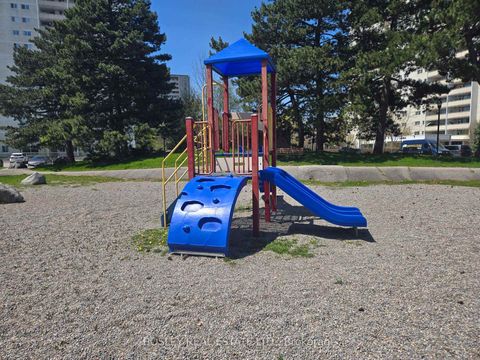 Photo 23 at 1403 - 1360 York Mills Road, Donalda, Toronto