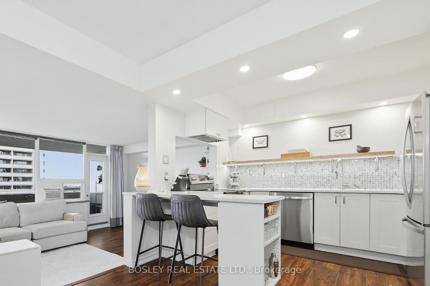 1403 - 1360 York Mills Road, Donalda, Toronto photo number 2