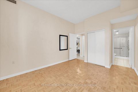 Photo 26 at 111 - 2502 Rutherford Road, Maple, Vaughan