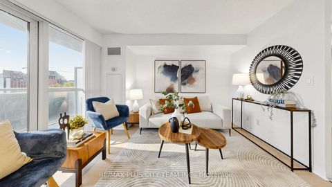 Photo 1 at 513 - 352 Front Street W, Waterfront Communities C1, Toronto