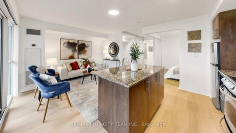 Photo 4 at 513 - 352 Front Street W, Waterfront Communities C1, Toronto