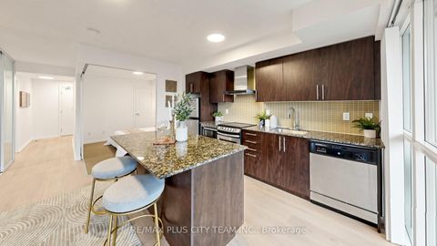 Photo 6 at 513 - 352 Front Street W, Waterfront Communities C1, Toronto