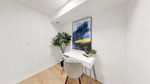 Photo 12 at 513 - 352 Front Street W, Waterfront Communities C1, Toronto
