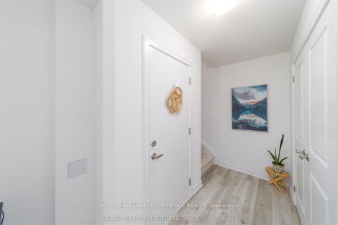 Photo 4 at 22 Red Maple Lane, Shore, Barrie
