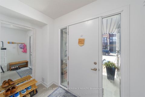 Photo 5 at 22 Red Maple Lane, Shore, Barrie