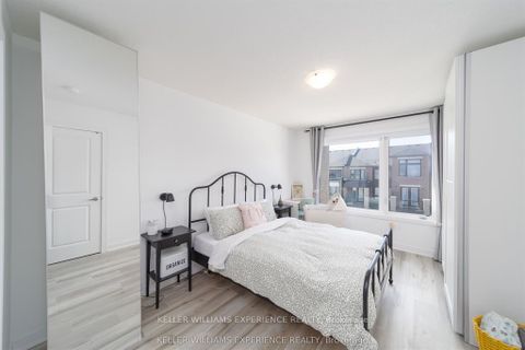 Photo 17 at 22 Red Maple Lane, Shore, Barrie