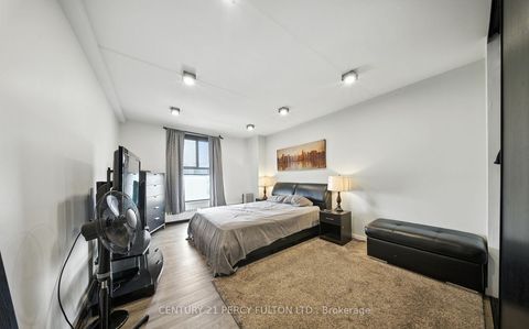 Photo 10 at 1212 - 2 Glamorgan Avenue, Dorset Park, Toronto