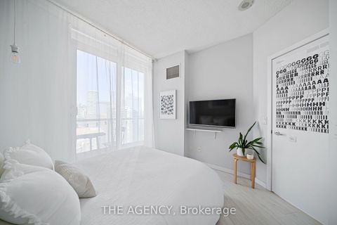Photo 6 at 3313 - 208 Queens Quay W, Waterfront Communities C1, Toronto